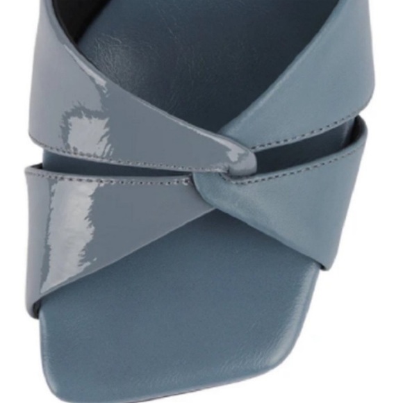 JEFFREY CAMPBELL BLUE RETRO LUCITE BLOCK HEEL STRAPPY SANDALS SIZE 7.5 NWT - Picture 2 of 12